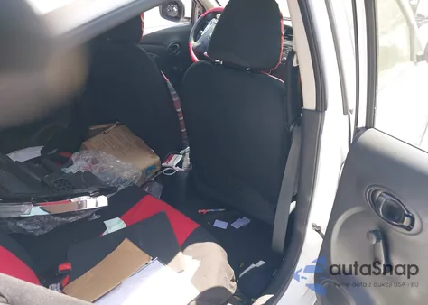 2018 Nissan Versa 1.6 S из США, поврежденный, VIN 3N1CN7APXJL866041